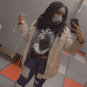 Meet your Posher, Symone